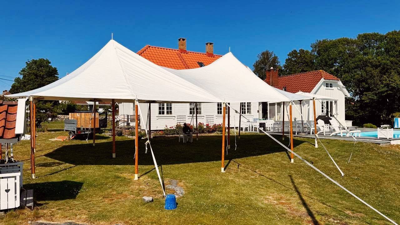 8x14 m seildukstelt 2